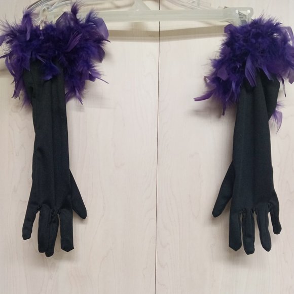 GANZ Accessories - Vintage Elegant Witch Gloves for Glamour Ghouls Lace with Purple  Feathers